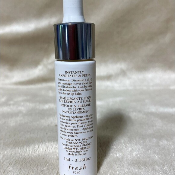 NEW Fresh Sugar Lip Primer Advanced Therapy Smoothing Lip Wrinkle Lines 5mL - Picture 2 of 2